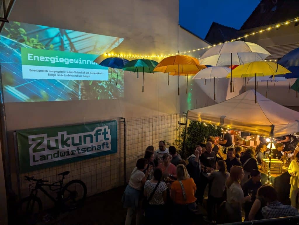 Aquaponik: Zukunft Landwirtschaft feiert Premiere beim Heisemer Straßenfest in Leutershausen Aquaponik: Zukunft Landwirtschaft feiert Premiere beim Heisemer Straßenfest in Leutershausen