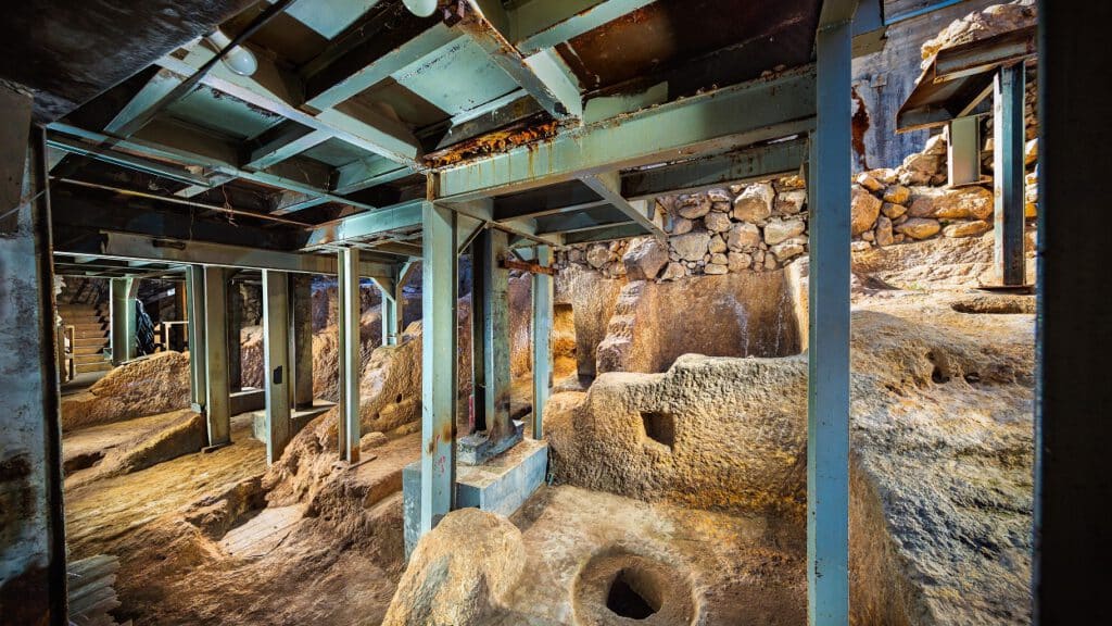 Rituale und Reformen: Die verborgene Geschichte einer einzigartigen Kultstätte in der Davidsstadt Rituale und Reformen: Die verborgene Geschichte einer einzigartigen Kultstätte in der Davidsstadt