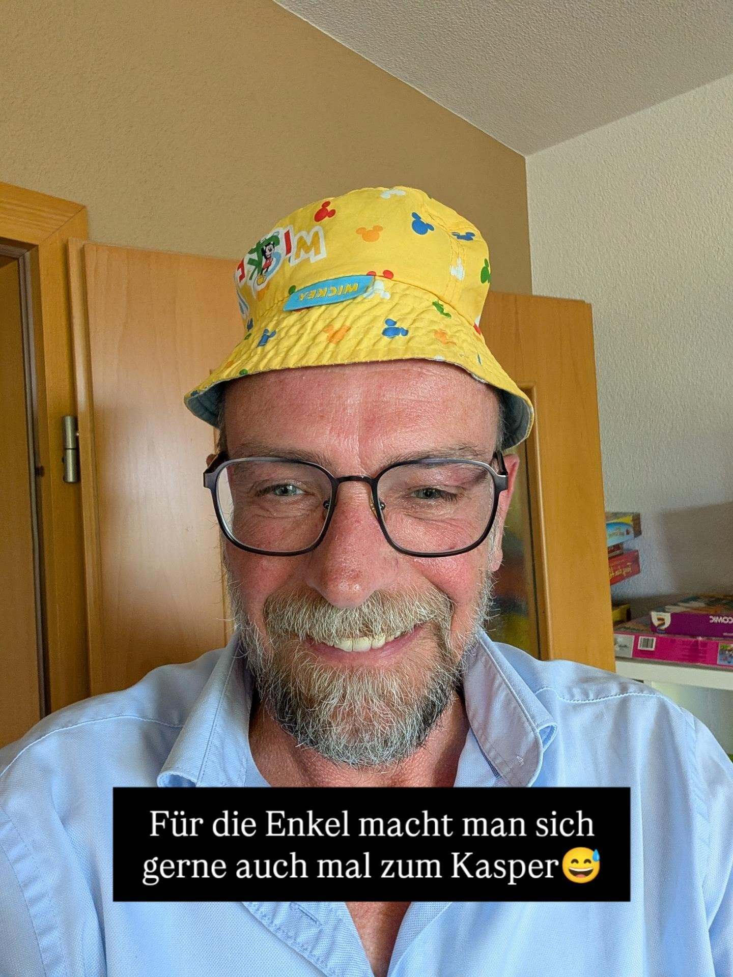 https://www.instagram.com/p/DZ-pnp0saPl/