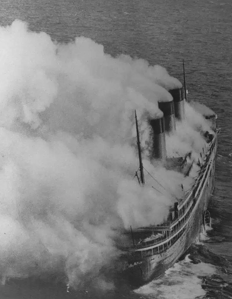 05.01.1933 – „Nur nicht drängeln“ - Hitlers taktisches Warten und das Flammeninferno auf der „Atlantique“ 05.01.1933 – „Nur nicht drängeln“ - Hitlers taktisches Warten und das Flammeninferno auf der „Atlantique“